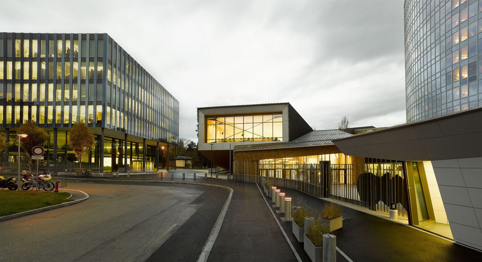 WIPO Conference Hall | Behnisch Architekten - Arch2O.com