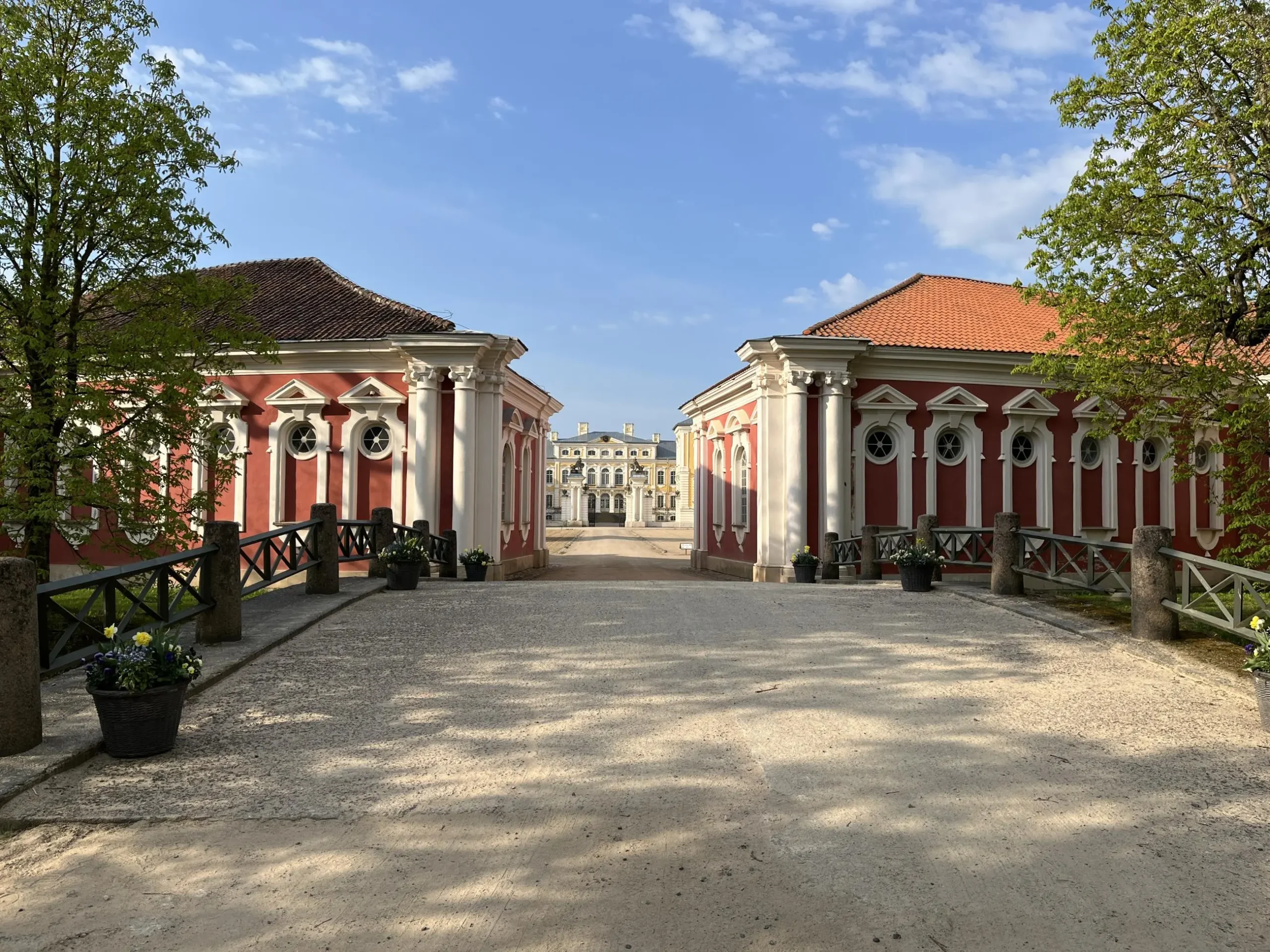 centralais skats uz pili i.kusina