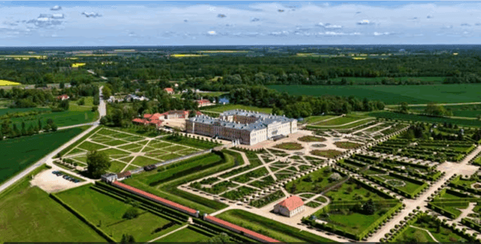 Discover the Beauty of Latvia’s Rundāle Palace