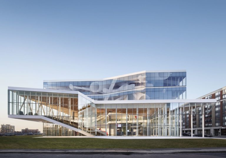 Maison des Étudiants de l'ÉTS | Menkès Shooner Dagenais Letourneaux Architectes