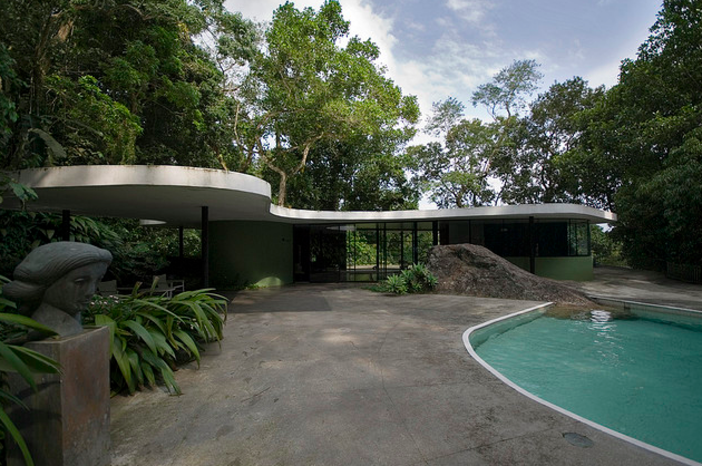 6 Houses Designed by Famous Architects to be Their Family Homes ...
