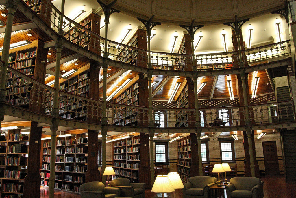 Library rld. Стэнфорд университет библиотека. Университет Эдинбурга библиотека. Эдинбургский университет внутри библиотека. Стэнфордский университет внутри библиотека.