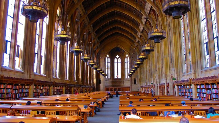 23 University Libraries that Bookworms Would Never Leave - part 2 ...