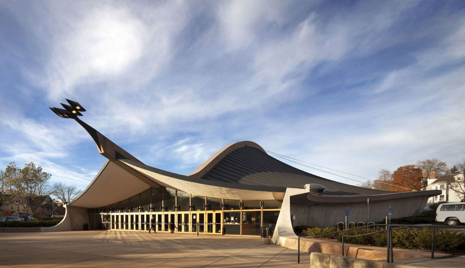 10-de-los-edificios-m-s-emblem-ticos-de-la-arquitectura-moderna-mark
