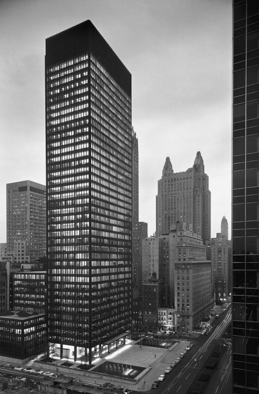 Arch2O-Seagram Building-Mies van der Rohe13
