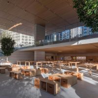 Apple's New Flagship Store Not Designed To Handle Chicago Winters