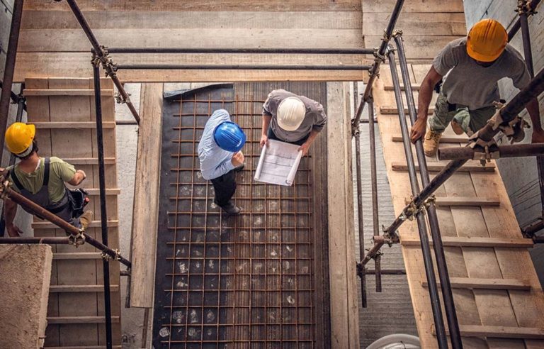Here's Why Young Architects Need the Construction Site Experience