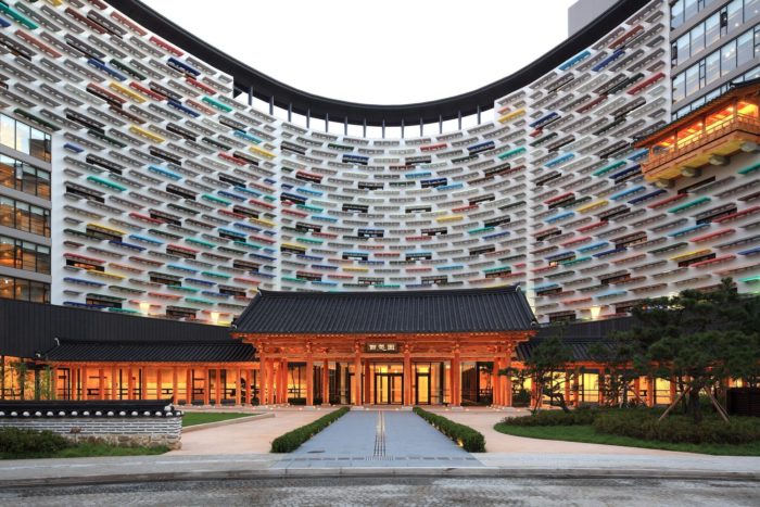 Lotte Buyeo Resort Baeksangwon | Kim Seunghoy (Seoul National University) + KYWC Architects