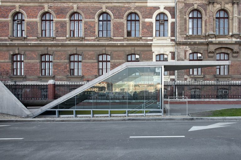 Twin Stations | sporaarchitects