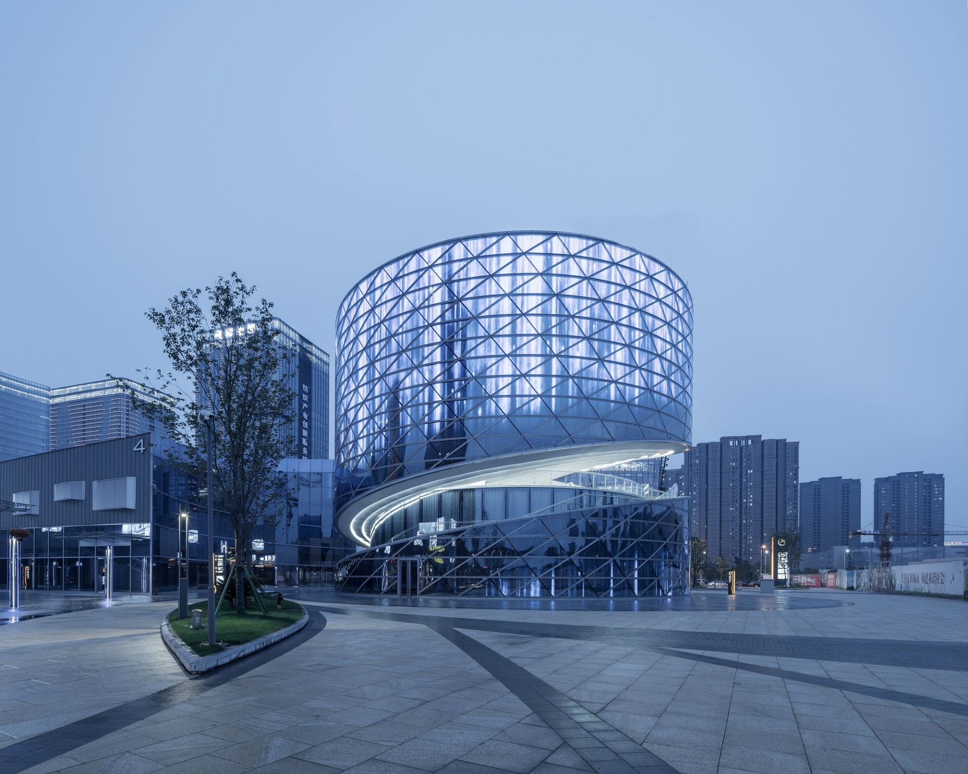 Heli-stage | ATAH - Arch2O.com
