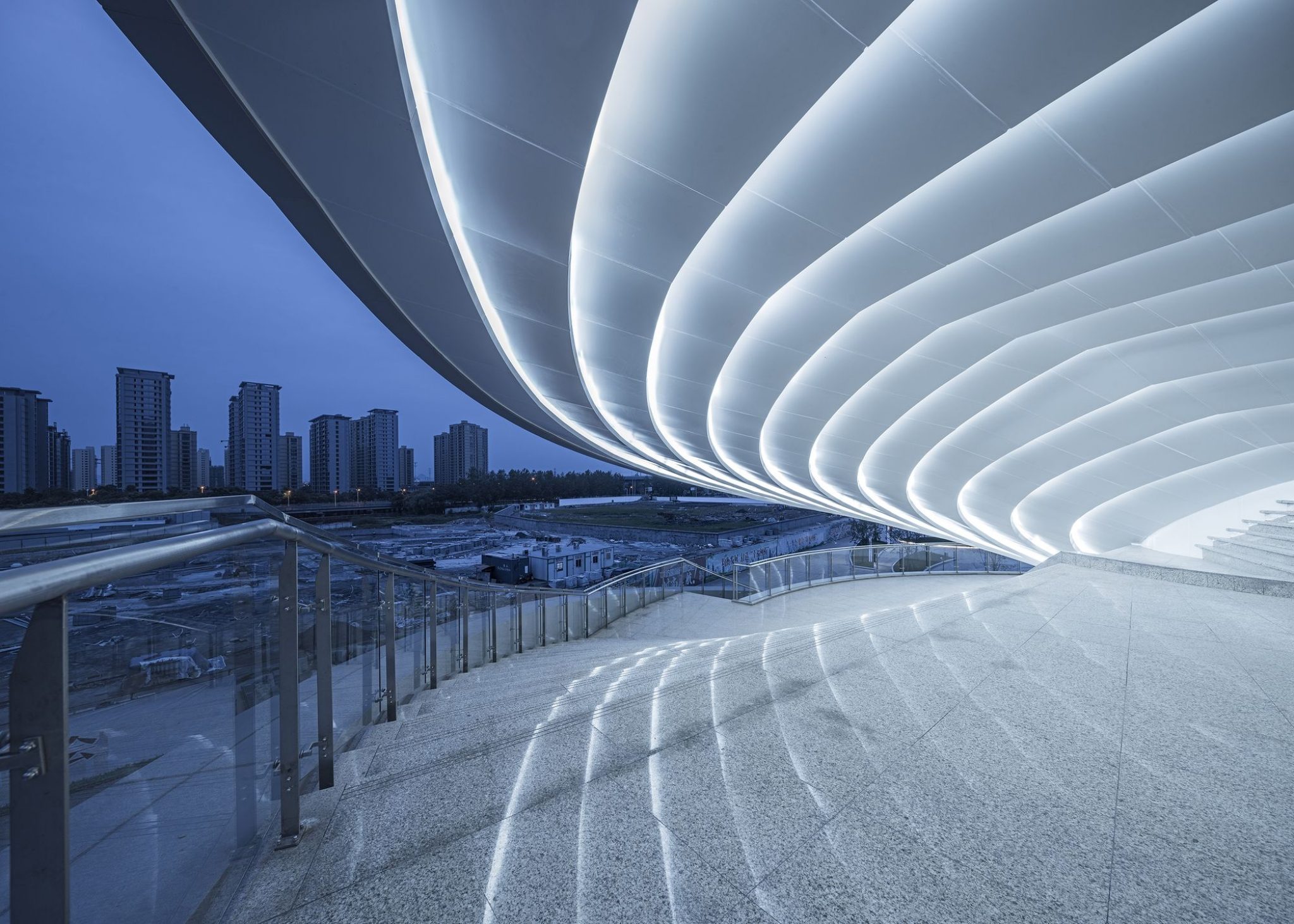 Heli-stage | ATAH - Arch2O.com