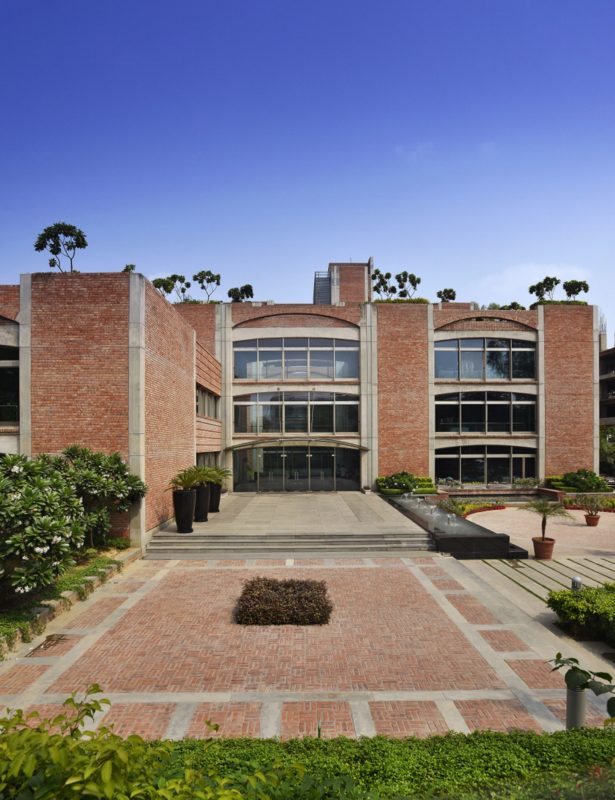 Triburg Headquarters | S.P.A Design