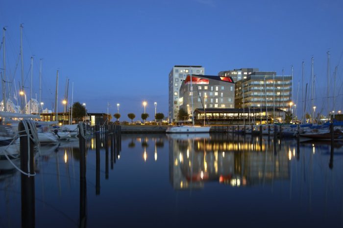 Energy neutral youth housing at the Port of Aarhus | TERROIR + Cubo Arkitekter