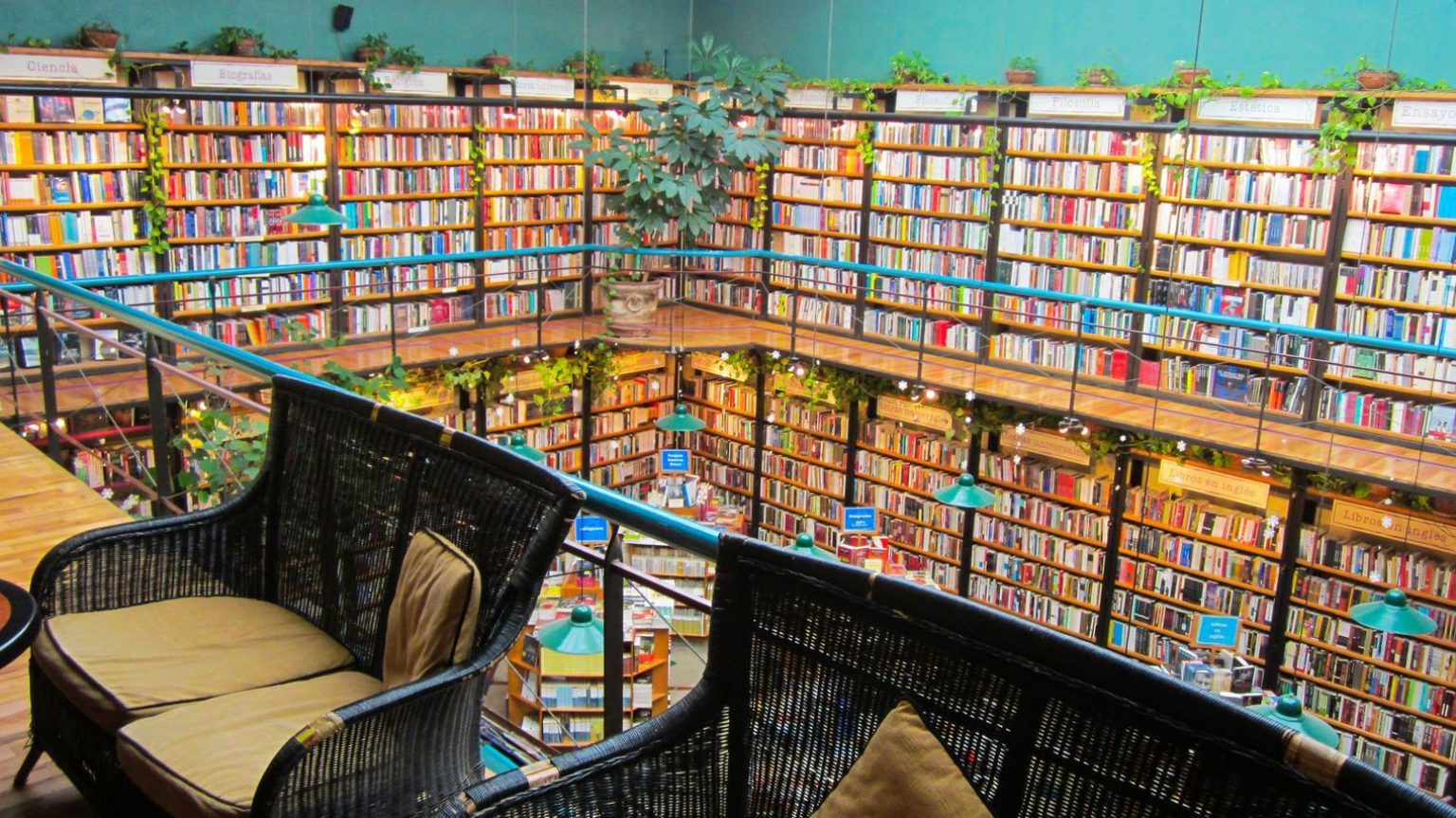 15 of the Most Unbelievably Beautiful Bookstore in the World