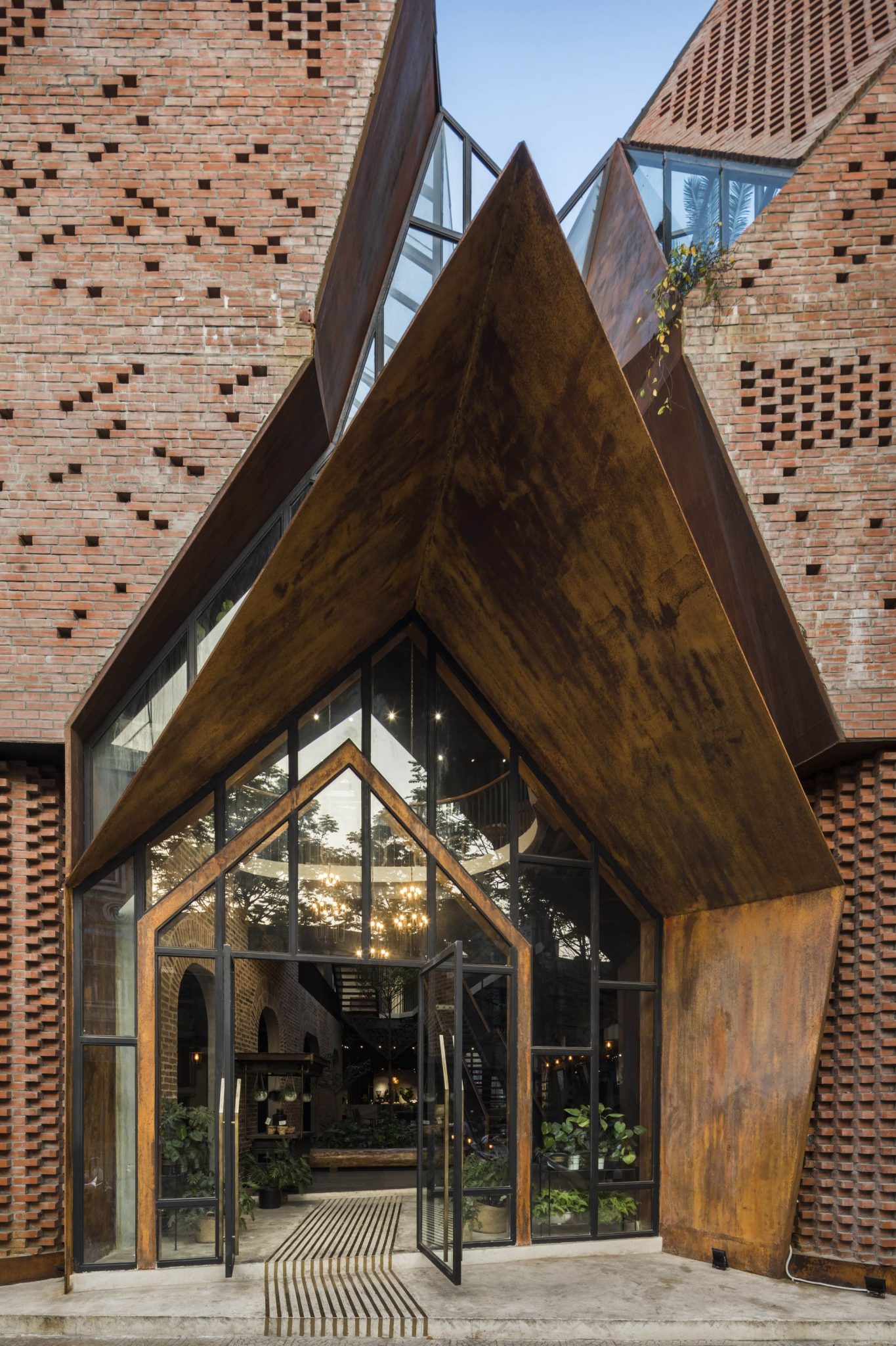 No.1986 Coffee & Restaurant | Le House - Arch2O.com
