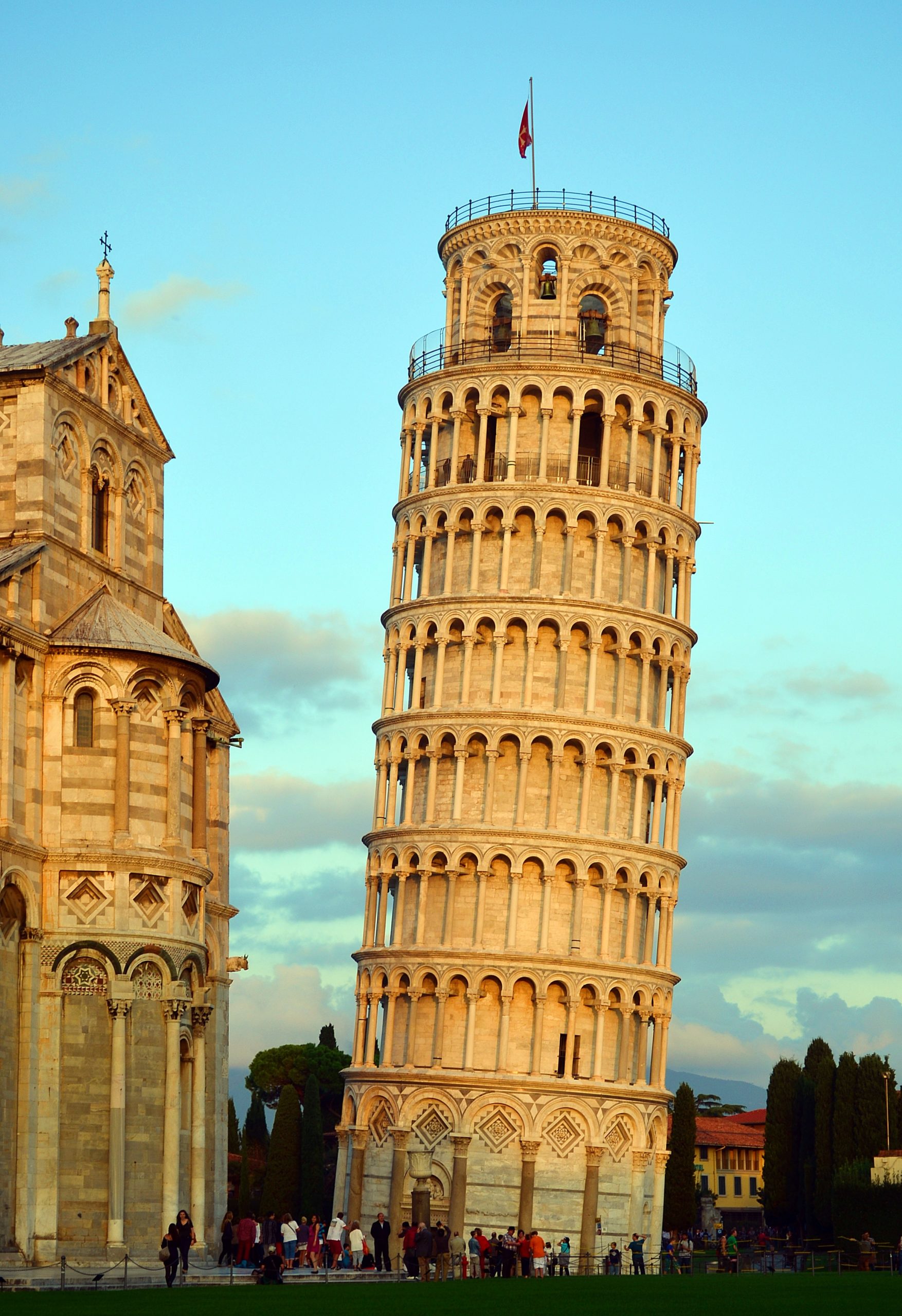 The Leaning Tour Of Pisa The Leaning Tower Of Pisa