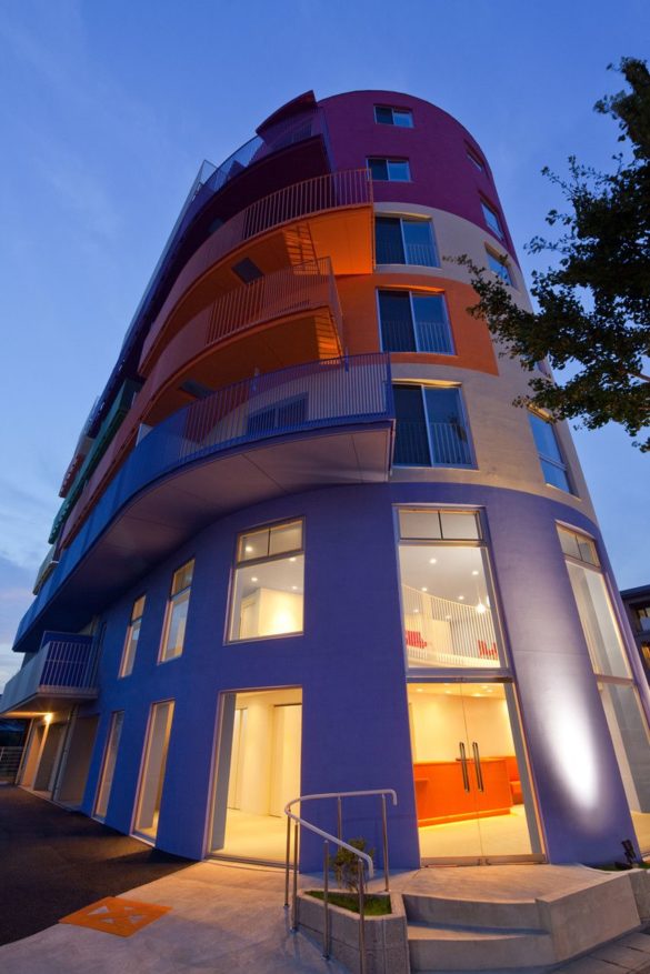 Enviromental Building in Okazaki Henri Gueydan