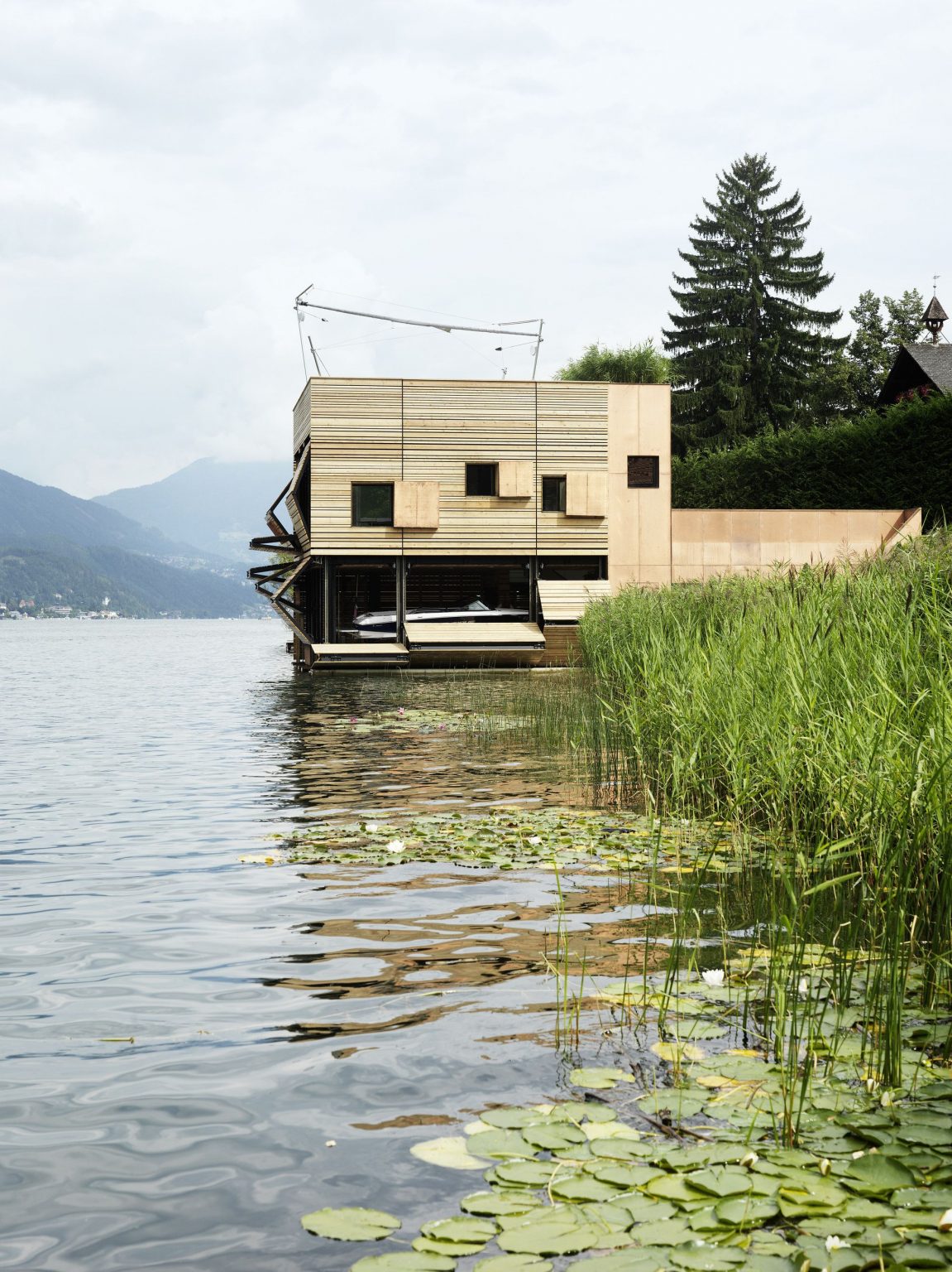 Boat’s House at Millstätter Lake MHM architects