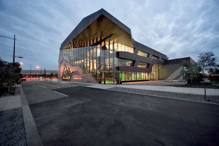 Kangan Batman Institute | Lyons