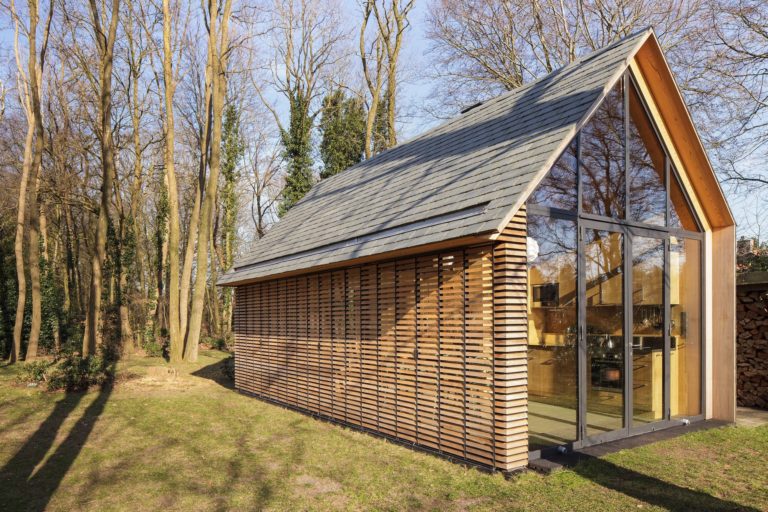 Recreation House Near Utrecht | Roel van Norel + Zecc Architecten