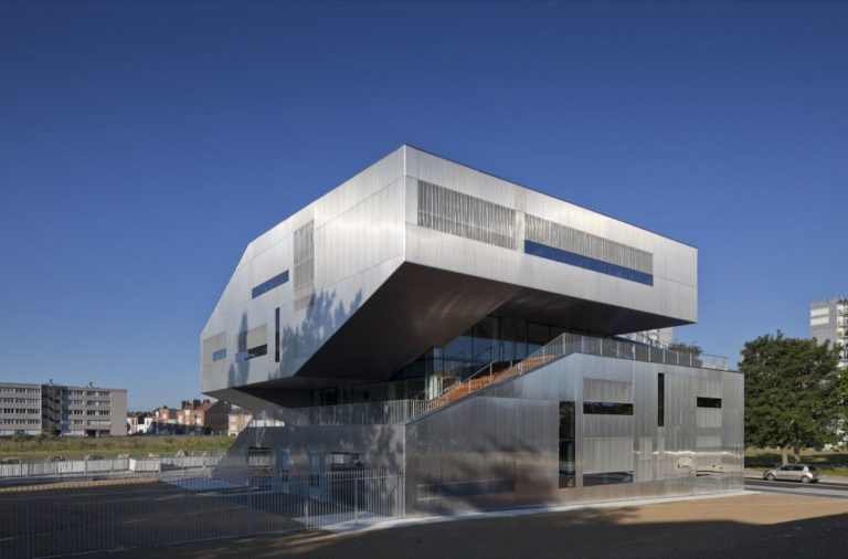 L’arbrisseau Neighborhood Center | Colboc Franzen & Associés