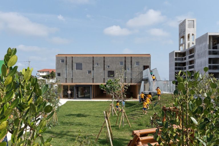 Hanazono Kindergarten and Nursery | HIBINOSEKKEI + Youji no Shiro