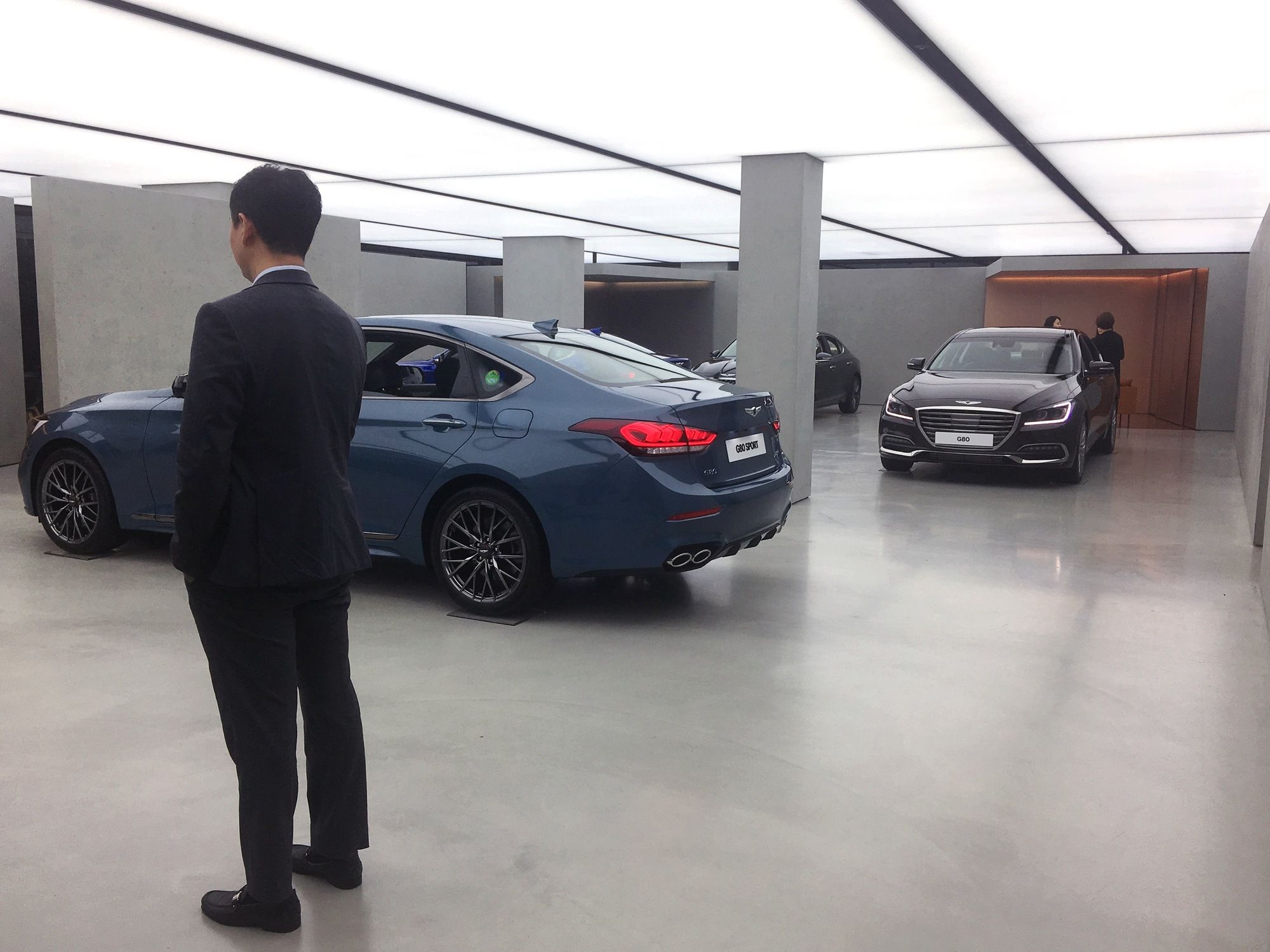 Genesis Gangnam Store