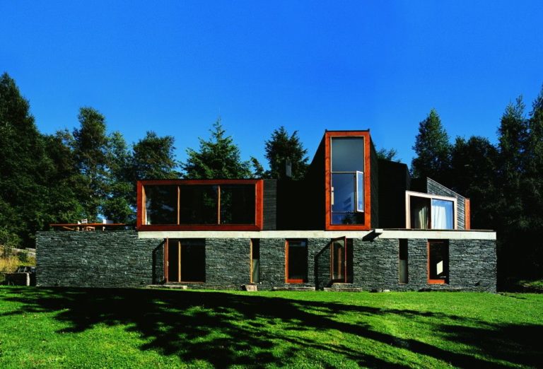 Pirihueico House | Alejandro Aravena