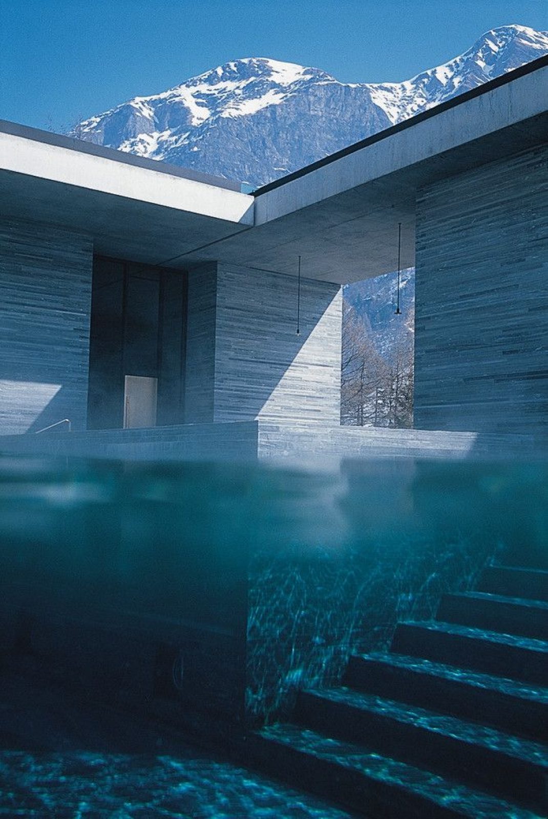 the-therme-vals-peter-zumthor-arch2o