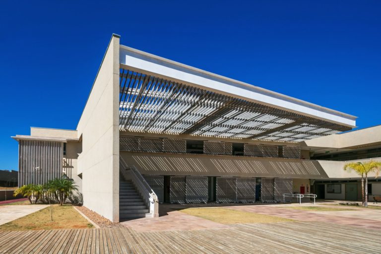 François Mitterrand High School | JT Arquitetura + Jean Dubus