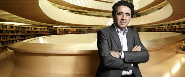 Santiago Calatrava fined $86,000 by Venice for its slippery "lobster" bridge