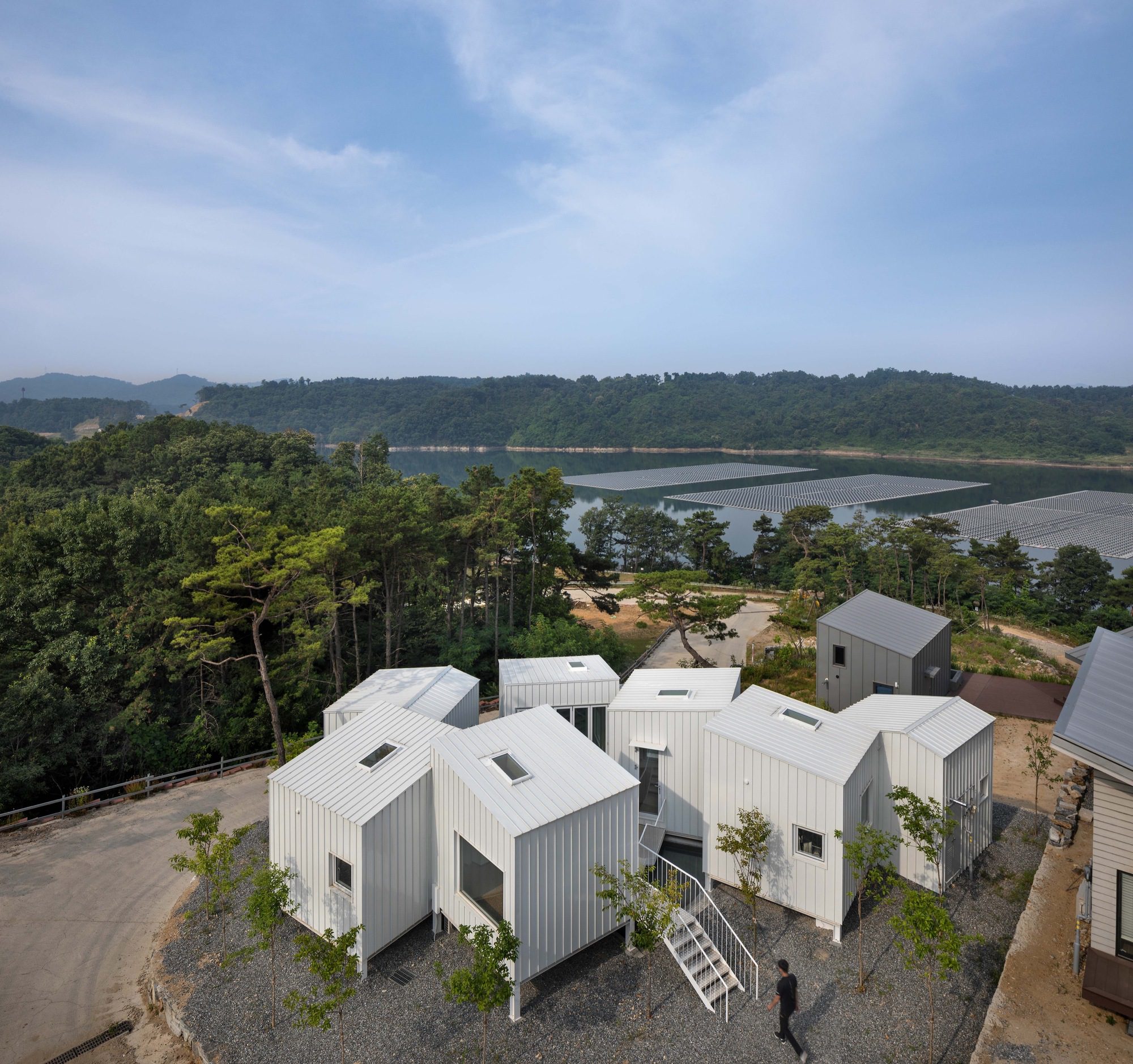 Floating Cubes by YounghanChung Architects, exterior, facade