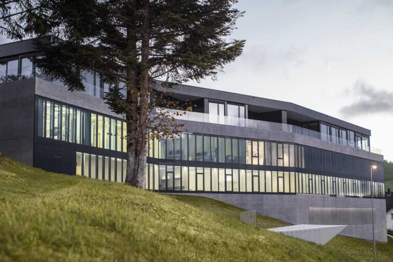 Clinic Bellavista | Carlos Martinez Architekten