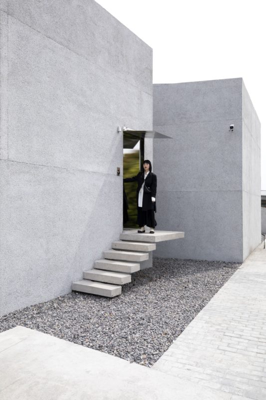 R Society Store | 0321studio