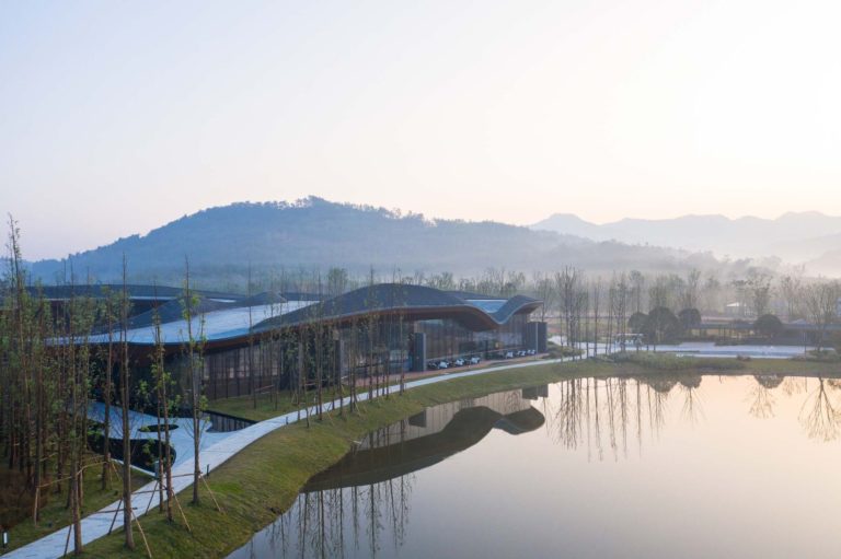 The Chengdu VUE Hotel & Resort Phase I | RSAA+Büro Ziyu Zhuang