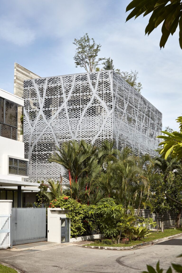 Camo House | WOW Architects