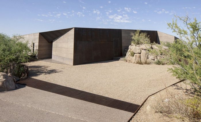 Desert Courtyard House