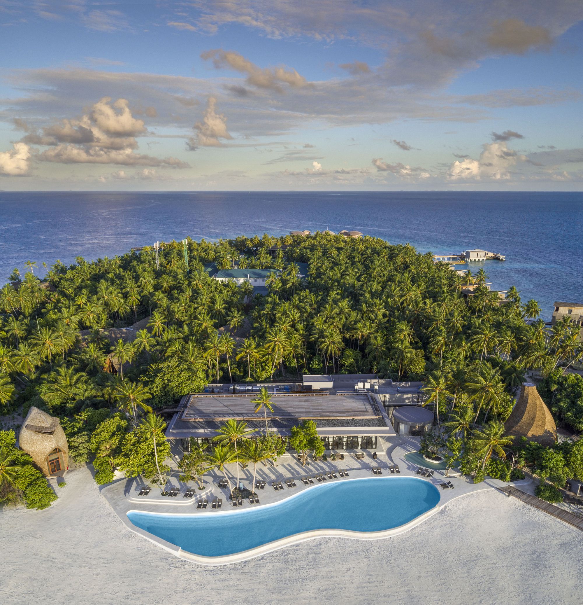 The St Regis Maldives Vommuli Resort Wow Architects