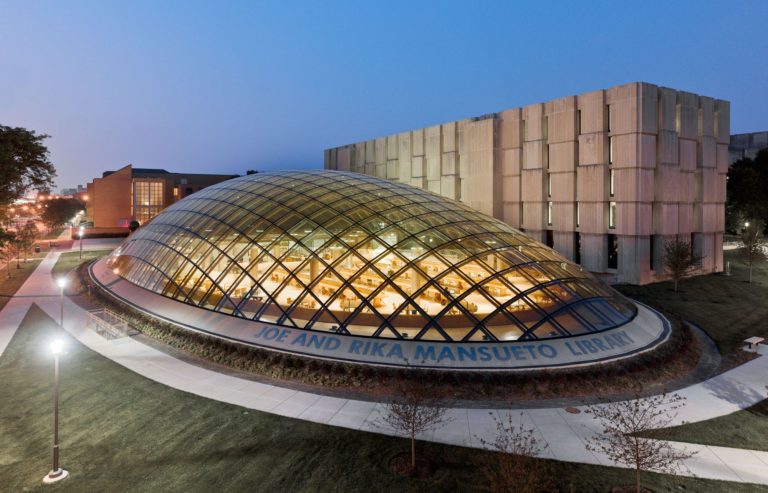 Joe & Rika Mansueto Library | Murphy/Jahn