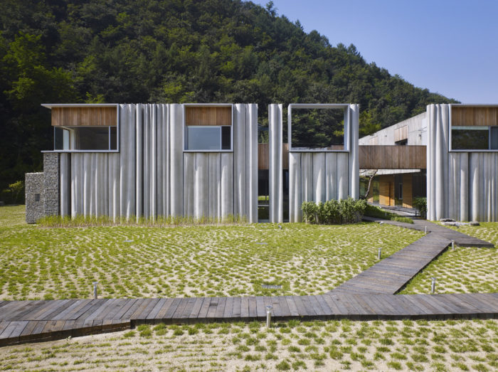 Recyclable Materials Arch2O