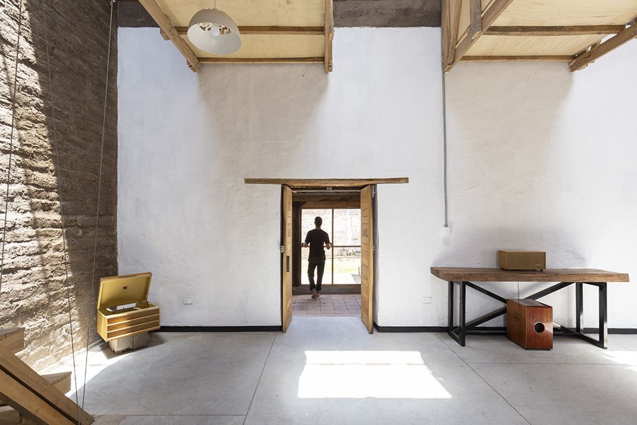 Reused and Recycled Materials in Interior Design - Arch2O.com