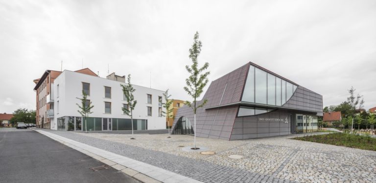 Sedlčany Community Centre | A8000