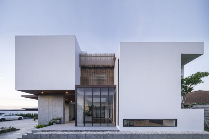 Stack-cube House | TOUCH Architect