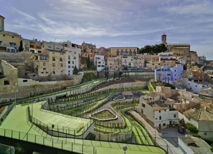 The Mysterious Story of the Garden that Makes Water | Cómo crear historias