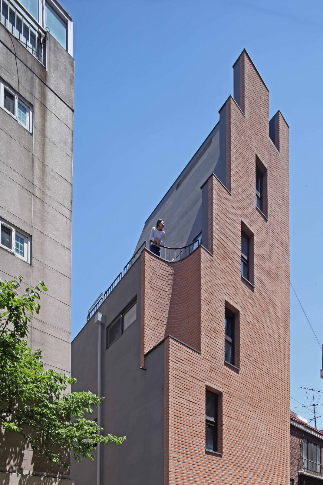 Vertical House | TRU Architects - Arch2O.com