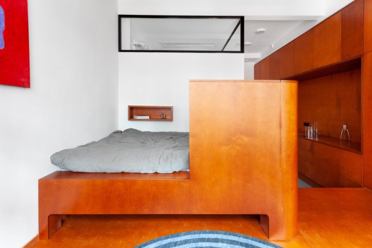 Commune Apartment | roomdesignburo