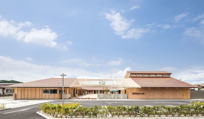 Sakuragaoka Childcare Center | Kengo Kuma & Associates