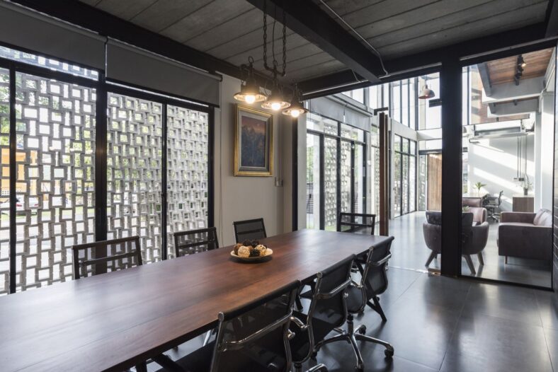 MAC Construction Headquarters | O2 Studio - Arch2O.com