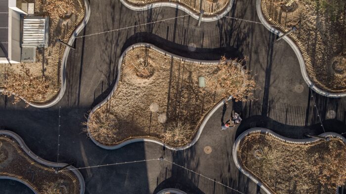 7000 Oaks Park at CEVA Station | Daniel Zamarbide + Leopold Banchini