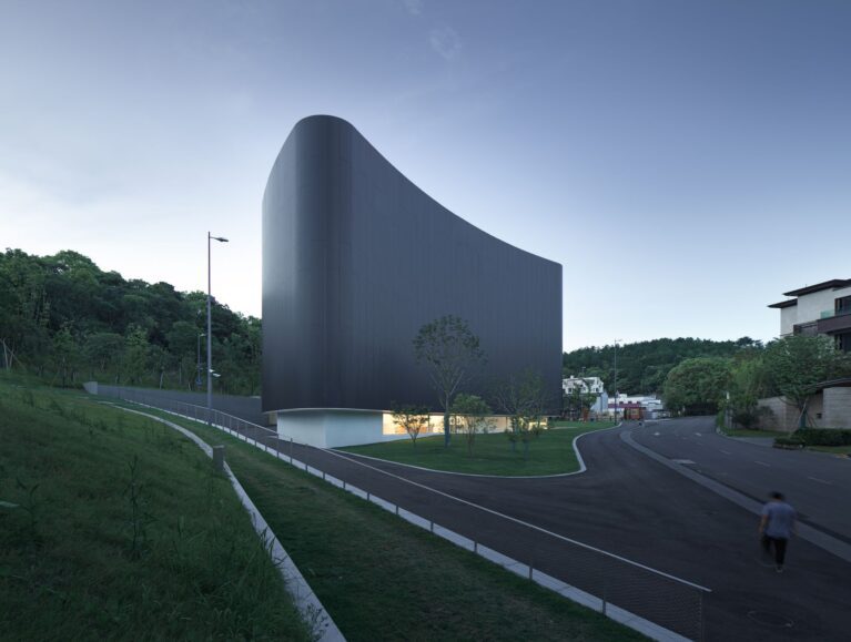 MoAE – Huamao Museum of Art Education | Álvaro Siza + Carlos Castanheira